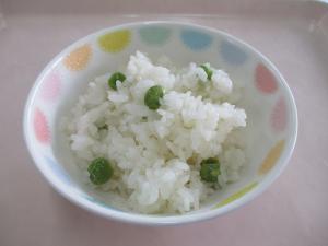 グリンピースご飯